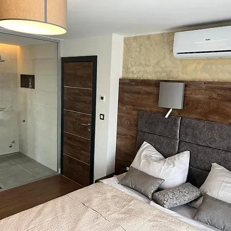 Apartment 4u *