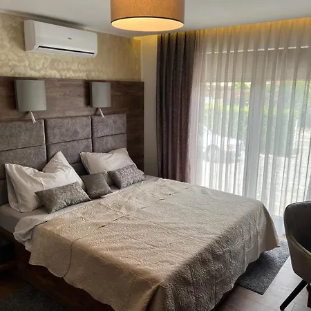 4u Apartment *