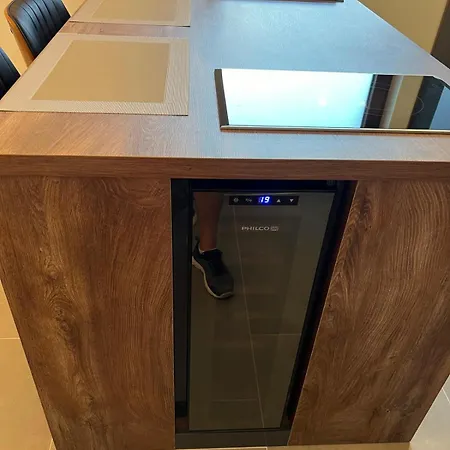 4u Apartment *