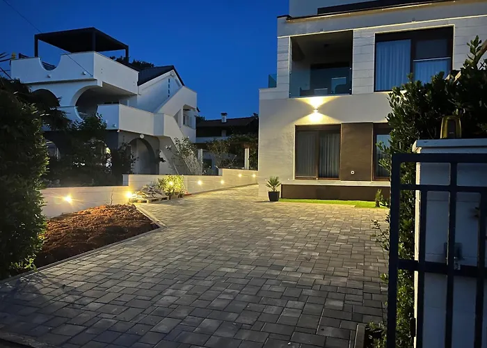 Apartment 4u Malinska